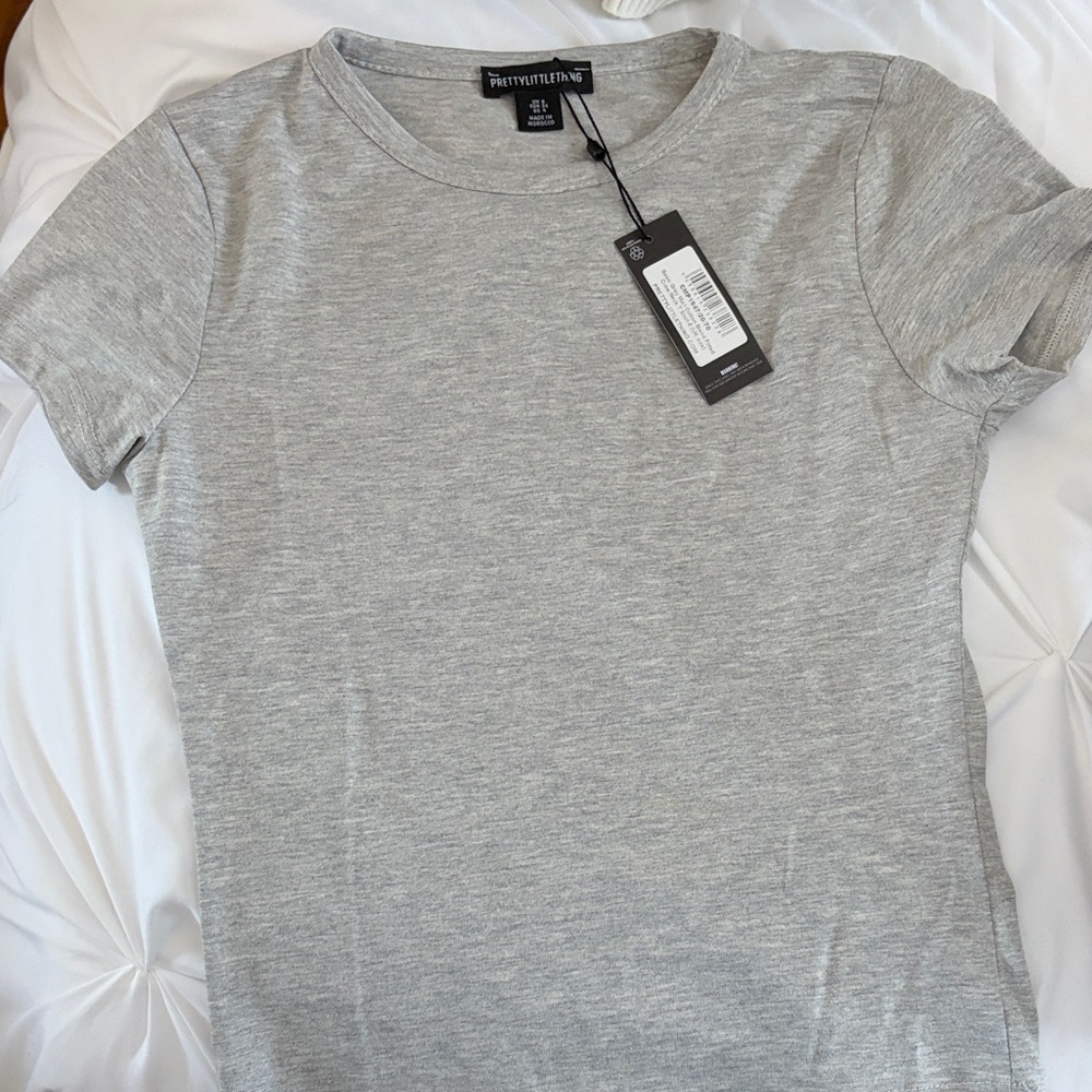 PrettyLittleThing Heather Gray Short Sleeve Tee